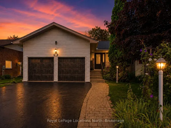6 Royal Beech Dr, Wasaga Beach, ON L9Z 1H1