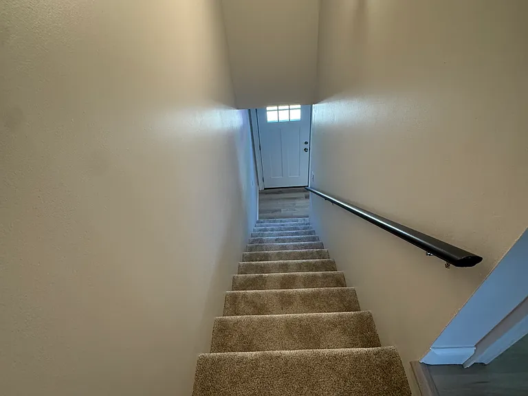 104 Stephen Cir #104 — Photo 8