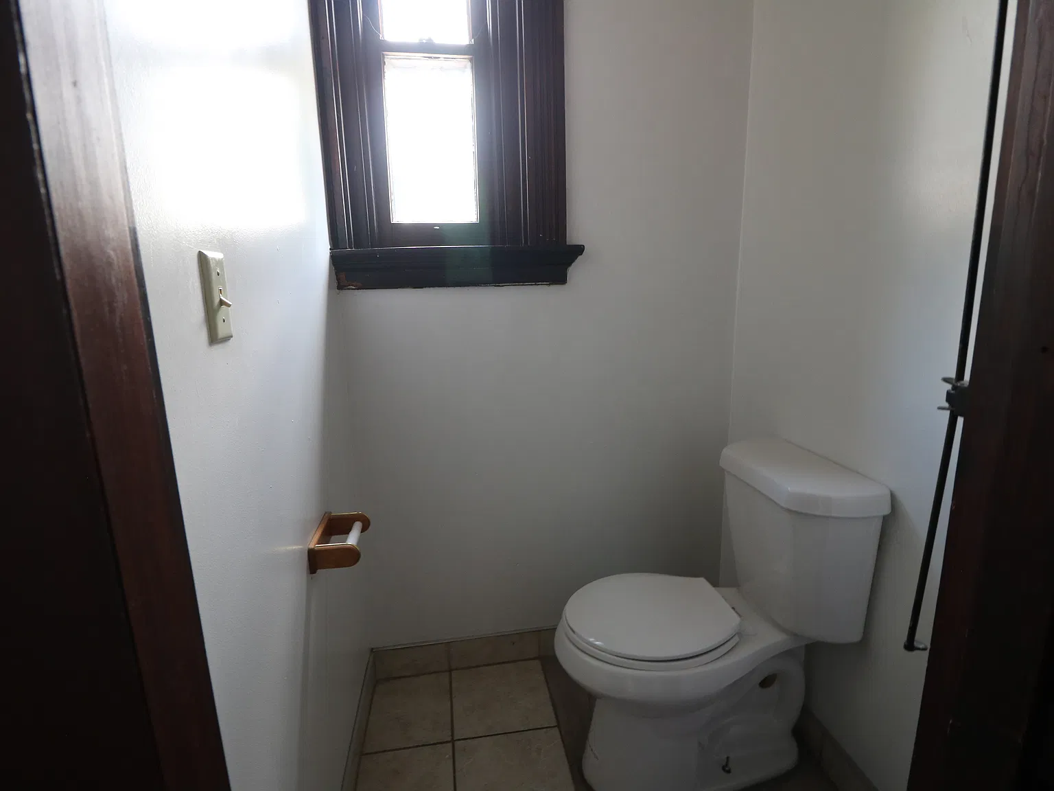 2 bed, 2812 sqft, $1,300 — Photo 3