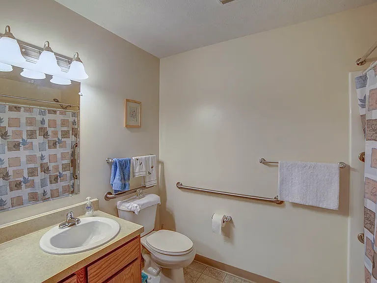 Floor plan 1 bathroom