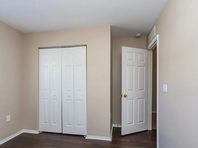 11214 Running Pine Dr — Photo 11