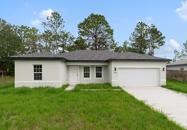 3355 W Marie Dr — Photo 1
