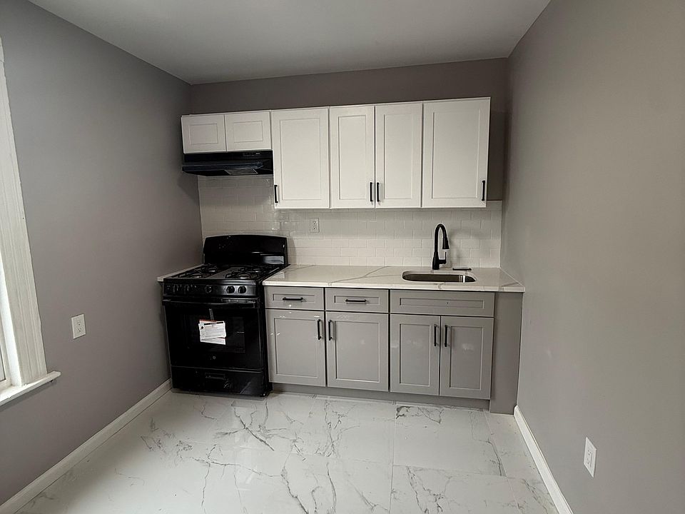 1st image of 246 Park Ave #Ag2