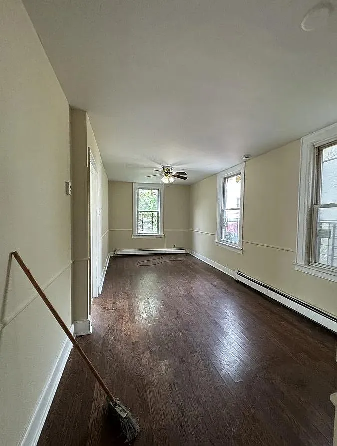 1 bed, $2,000 — Photo 4