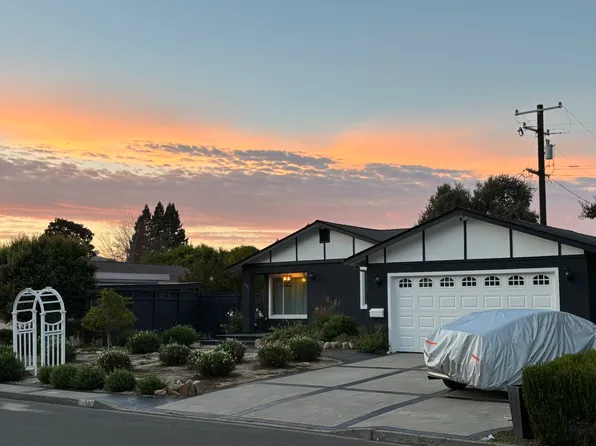 (undisclosed Address), Napa, CA 94558