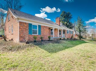 3001 Valley Dr, Jeffersontown, KY 40299