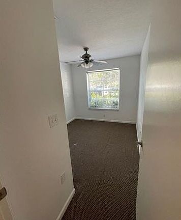 4th image of 9201 NW 55th St