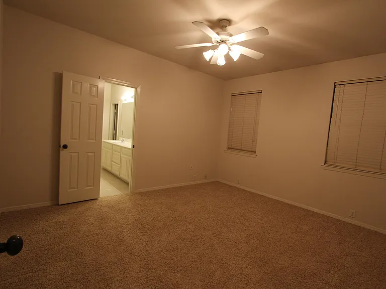 1017 Porter Pl — Photo 61