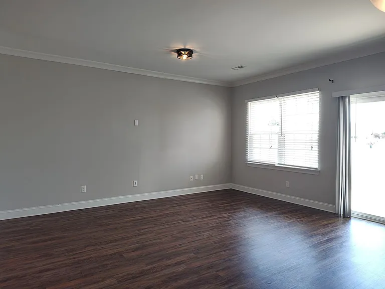 321 Halton Crossing Dr SW — Photo 7