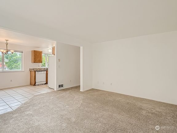 3rd image of 6008 S Mason Avenue