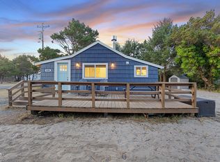 26205 Nedonna Ave, Rockaway Beach, OR 97136