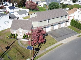 113 Taggart Way, Saddle Brook, NJ 07663