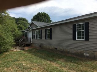 69 Creekwood Ct, Winder, GA 30680