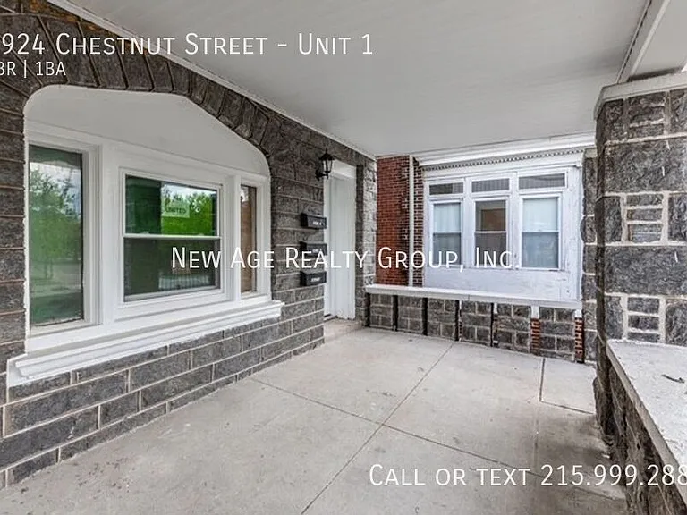 4924 Chestnut St #1 — Photo 2