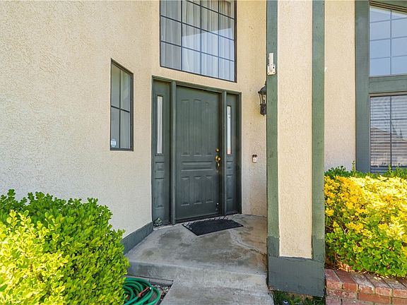 3rd image of 2102 Redrock Ct