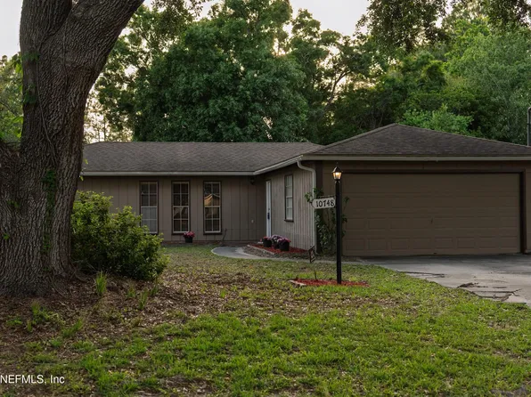 10748 CLYDESDALE Drive E, Jacksonville, FL 32257
