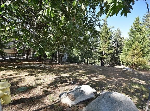 2nd image of 441 Emerald Dr