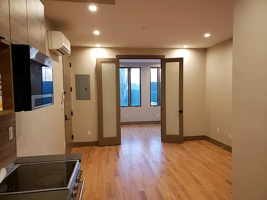 Rented by Yup Realty LLC | media 2