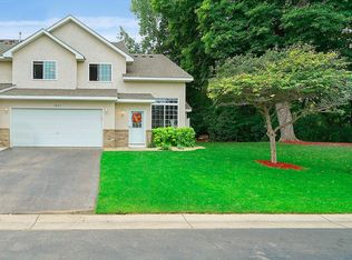 5453 Fawn Meadow Curv SE, Prior Lake, MN 55372