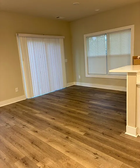 1180 Riverside Ter — Photo 8