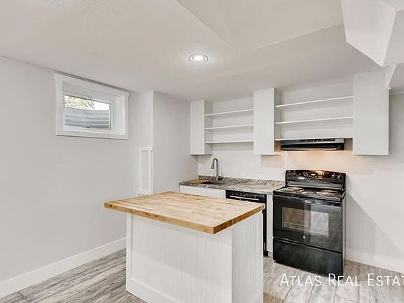 3rd image of 7486 Turner Dr Unit Basement
