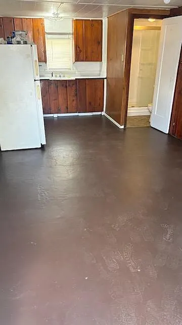 1 bed, 300 sqft, $1,000 — Photo 2