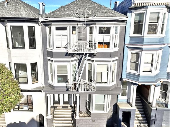 2nd image of 1123 Guerrero St #1127