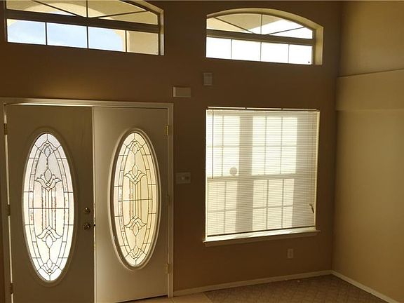 3rd image of 12281 Holy Springs Ct