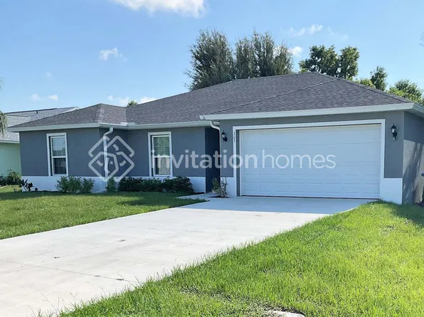 305 NW 12th Pl, Cape Coral, FL 33993