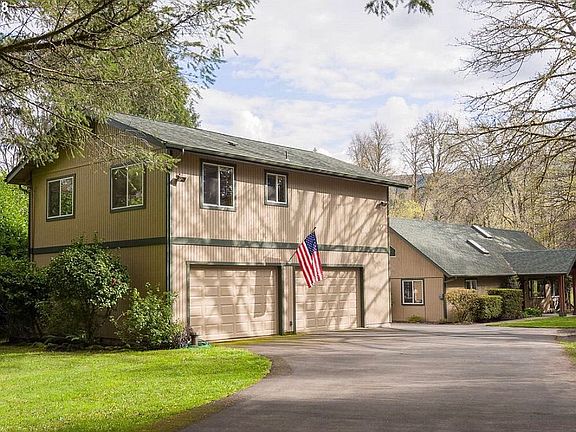garage with full apartment
