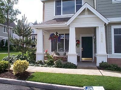 1st image of 1384 Huckleberry Cir #1384