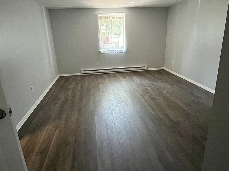 508 Chicopee St #F — Photo 4