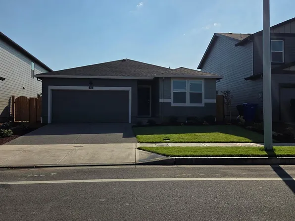 262 Greencrest St, Salem, OR 97301