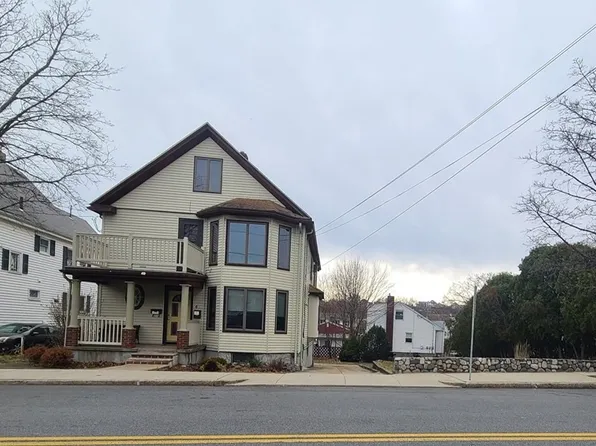 6 Eight Woodlawn Ave, Chelsea, MA 02150