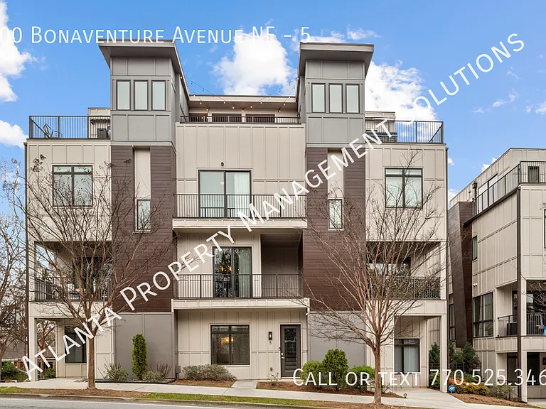 600 Bonaventure Ave NE #5 — Photo 1