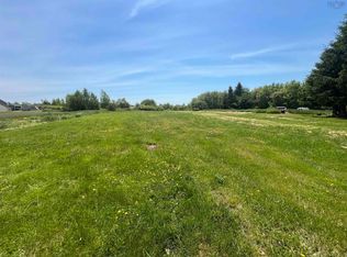 141/143 E Pleasant St, Amherst, NS B4H 1M4