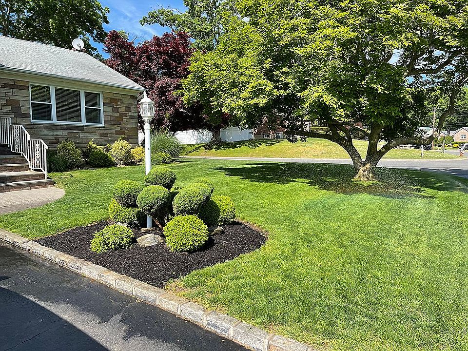 2nd image of 9 Brookdale Rd
