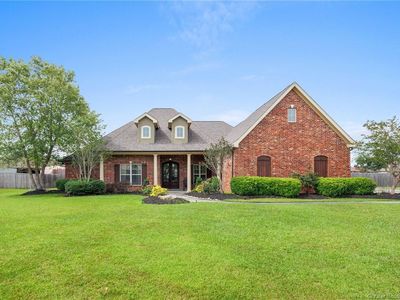1696 S Woodland Forest Dr, Lake Charles, LA, 70611