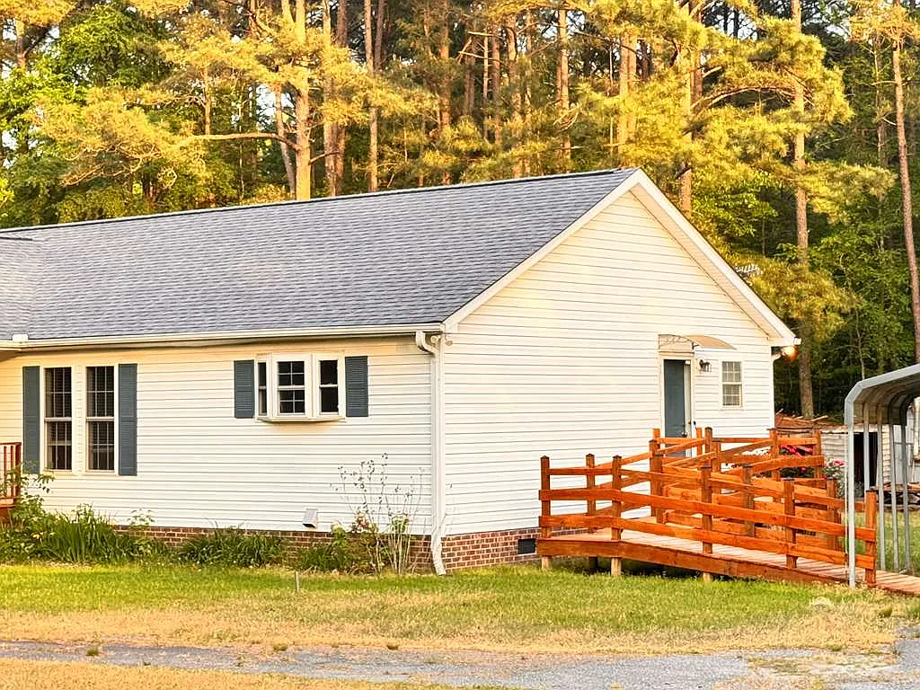 Building Photo - 2609 Old US Highway 1
