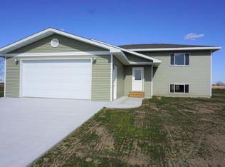 2364 Frank Ave SE, Huron, SD 57350