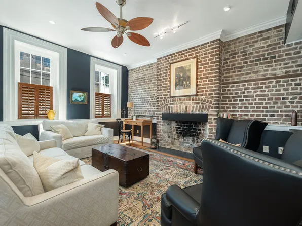 29 1/2 State St APT B, Charleston, SC 29401