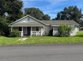 37417 Beauchamp Ave, Dade City, FL 33523