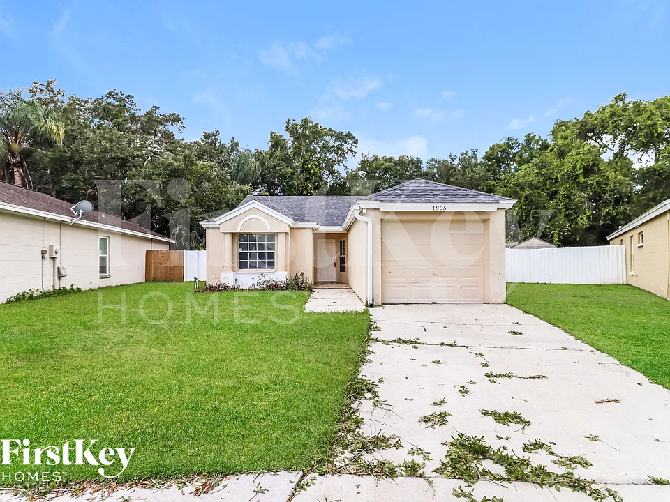 1805 Coyote Pl
