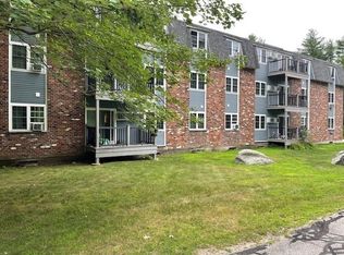 27 Ernest Ave APT 20, Exeter, NH 03833