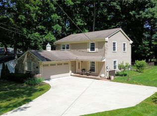 170 Chapel Ln, Canfield, OH 44406