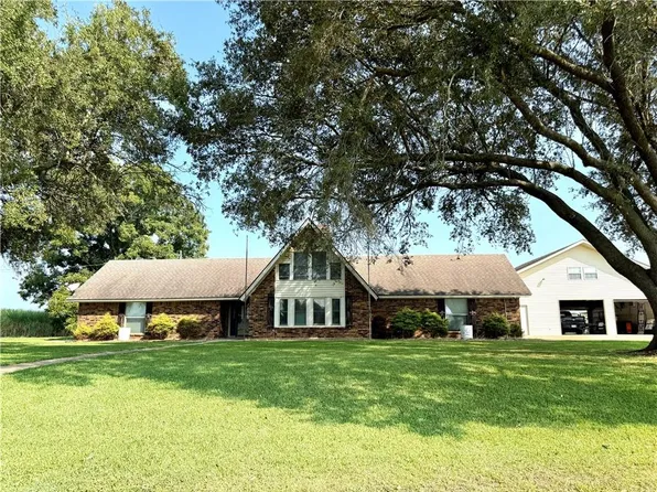 111 Pecan Dr, Cottonport, LA 71327