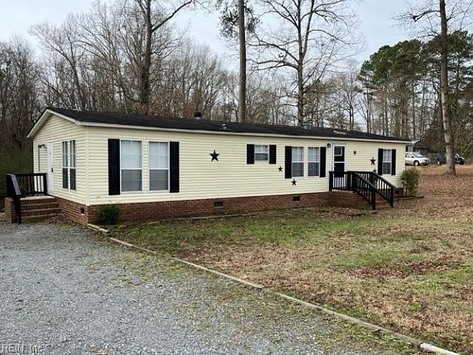 1st image of 21488 Indian Woods Trl