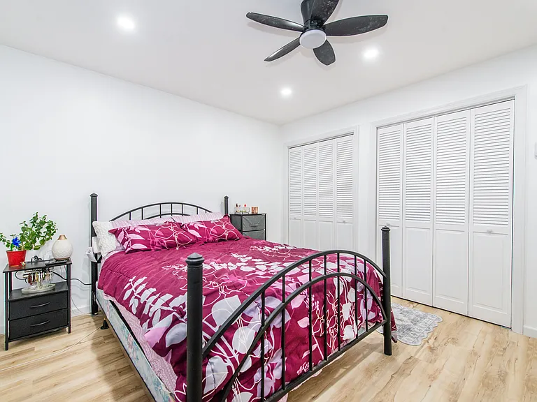 25 Henry Pl #14 — Photo 6