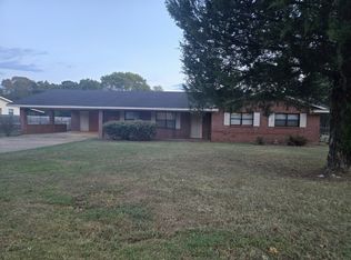 294 S Tallassee Dr, Tallassee, AL 36078