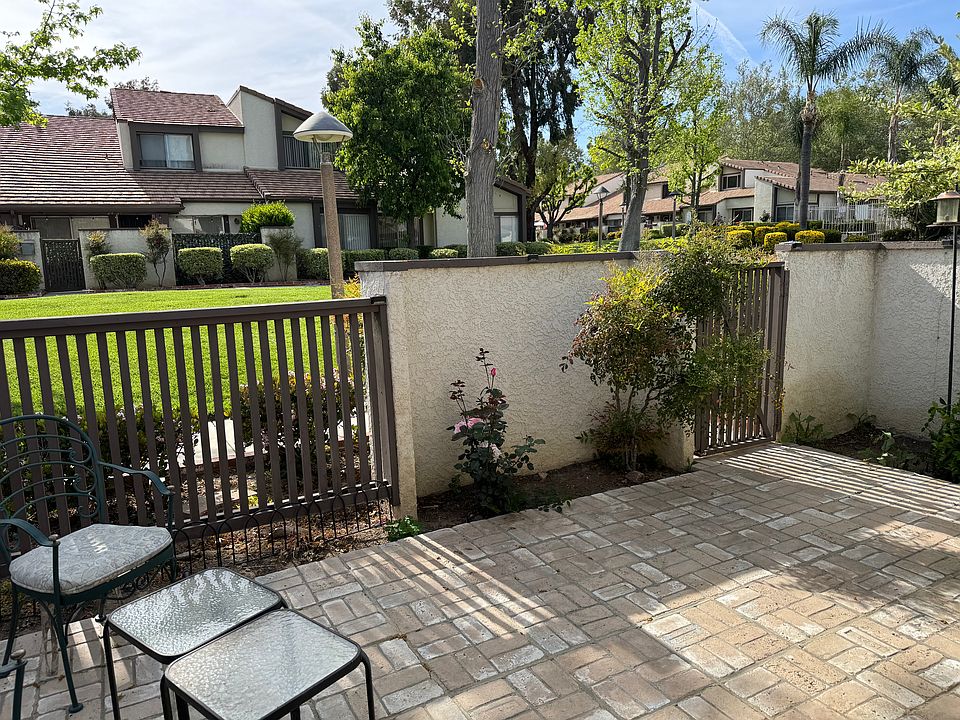 private corner patio